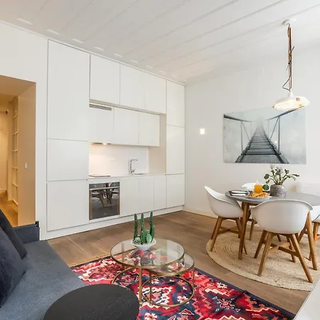 Apartment Chic Tailor Made Flat In Chiado *
